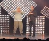 Valérie Damidot s'incruste sur scène durant un one-man show !