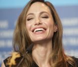Angelina Jolie présente <em>Au pays du sang et du miel </em>au festival de Berlin, le 11 février 2012.