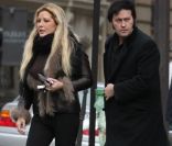 Exclusif : Loana et son meilleur ami et sauveur Eryl pour sa première sortie autorisée de l'hôpital Saint-Anne