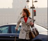 Dounia Coesens dans Coup de froid aux Quatre Soleils.