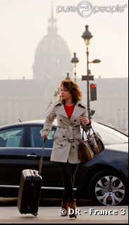 Dounia Coesens dans Coup de froid aux Quatre Soleils.
