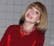 Anna Wintour, souriante et impliquée, prend part à la campagne Britain's Great qui vante les mérites de son Royaume-Uni natal. New York, le 15 février 2012.