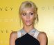 Anja Rubik assiste au lancement de la nouvelle collection Victoria Beckham à Londres. Le 17 février 2012.