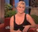Reese Witherspoon et Ellen DeGeneres, sur le plateau du Ellen DeGeneres Show, le vendredi 17 février 2012.