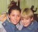 Jessica Biel et David Gallagher, son partenaire de jeu dans la série  7 À la Maison , à Los Angeles le 7 décembre 1998. 