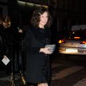 Valérie Lemercier, modeuse d'un soir devant Christian Louboutin