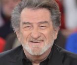 Eddy Mitchell sur le plateau de Vivement dimanche, le 8 mars 2012 - diffusion le 11 mars.