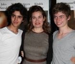 Emmanuelle Devos : Une actrice à part, complice avec son fils adolescent