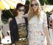 Emma Watson et Emma Hill à la pool party Mulberry à Palm Springs, en marge du festival Coachella le samedi 14 avril 2012