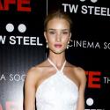 Rosie Huntington-Whiteley : elle signe son Autograph, le plus sexy de tous