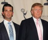 Donald Trump Jr. et son père Donald Trump à New York, le 26 avril 2011.