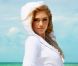 Kate Upton, une sulfureuse mariée se délectant du soleil pour la collection Bride de Beach Bunny.