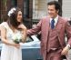 Mila Kunis et Clive Owen lors d'une scène de mariage sur le tournage de  Blood Ties  de Guillaume Canet, à New York le 14 mai 2012.