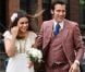 Mila Kunis et Clive Owen lors d'une scène de mariage sur le tournage de  Blood Ties  de Guillaume Canet, à New York le 14 mai 2012.