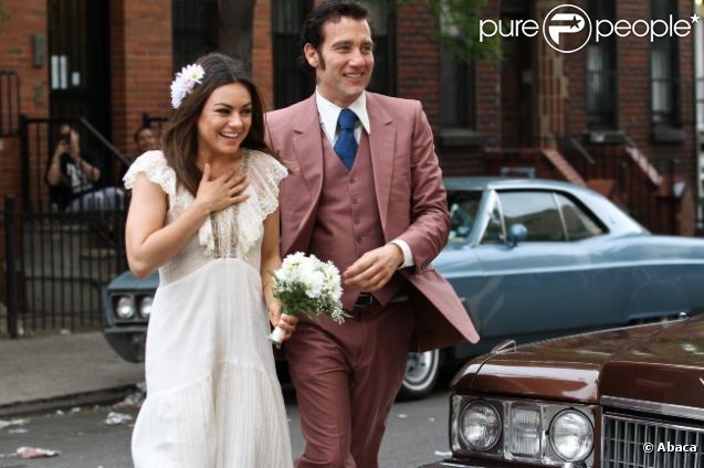 Mila Kunis et Clive Owen lors d'une scène de mariage sur le tournage de  Blood Ties  de Guillaume Canet, à New York le 14 mai 2012.