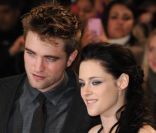 Robert Pattinson et Kristen Stewart en novembre 2011