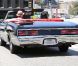 Justin Timberlake et sa fiancée Jessica Biel se baladent dans une superbe Pontiac, dans les rues de Los Angeles le 22 mai 2012