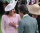 Kate Middleton lors de la deuxième garden party à Buckingham Palace, le 29 mai 2012, dans le cadre des célébrations du jubilé de diamant de la reine Elizabeth II. La duchesse de Cambridge porte la même robe Emilia Wickstead que précédemment pour le déjeuner de la souveraine à Windsor, le 18 mai, et un chapeau Jane Corbett.