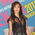 Les Nuits en or: Mélanie Doutey radieuse face à Anne Parillaud, superbe à 52 ans