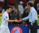 Samir Nasri et Laurent Blanc lors de la défaite de l'équipe de France en quart de finale de l'Euro 2012 face à l'Espagne (2-0) le 23 juin 2012 à Donetsk
