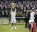 Roger Federer a reconquis Wimbledon dimanche 8 juillet 2012, décrochant son septième titre à Londres aux dépens d'Andy Murray.