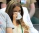 La détresse de Kim Sears devant la défaite de son compagnon Andy Murray en finale du tournoi londonien, dimanche 8 juillet 2012. Malgré l'Andymania de toute la nation et des people, l'Ecossais s'est incliné face à Roger Federer, victorieux pour la 7e fois à Wimbledon.