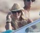 Elle Macpherson : Sublime en bikini en vacances avec ses fils