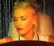 Image extraite du clip  Settle Down  de No Doubt, juillet 2012.