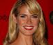 PHOTOS : Heidi Klum, rouge et blanc, c'est affolant !