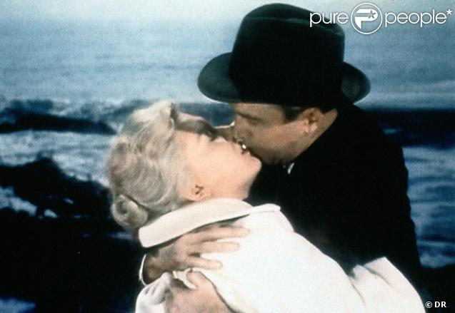Bande-annonce du film Sueurs froides d'Alfred Hitchcock