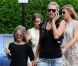 Kate Moss et sa fille Lila Grace dans les rues de Londres, le 11 août 2012