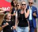 Kate Moss et sa fille Lila Grace dans les rues de Londres, le 11 août 2012