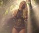Tulisa Contostavlos, clip de  Live it up  (août 2012) tourné à Hawaï par Colin Tiley, second single de son premier album, avec Tyga.