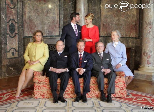 Quatre mois après avoir assisté aux fiançailles le 26 avril 2012 de sa fille cadette la comtesse Stéphanie avec le prince Guillaume de Luxembourg, la comtesse Alix de Lannoy est décédée le 26 août 2012.