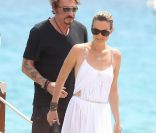 Johnny Hallyday et sa femme Laeticia le 20 juillet 2012 à Saint-Tropez