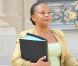 La Garde des Sceaux Christiane Taubira quitte le Palais de l'Élysée à l'issue du Conseil des Ministres hebdomadaire. Paris, le 5 septembre 2012.