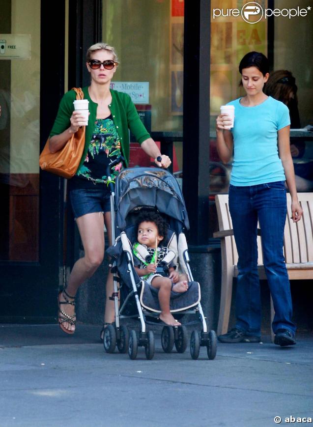 Heidi Klum, son fils Johan Samuel, et une amie 