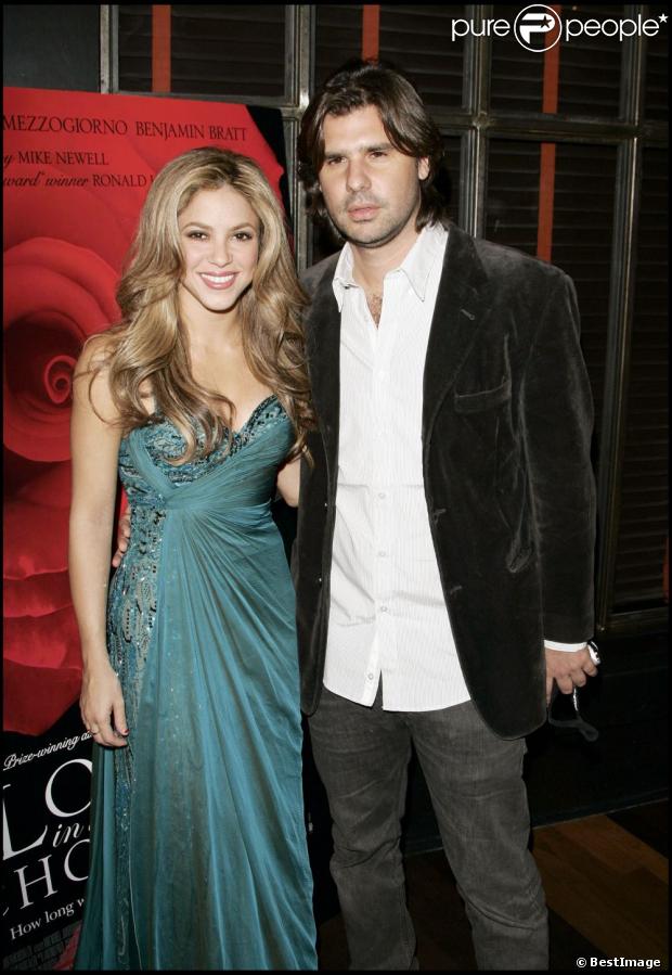 Shakira et Antonio de la Rua en 2007