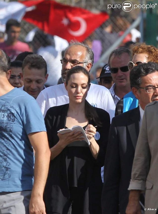 L'actrice Angelina Jolie rencontre les autorités turques, le vendredi 14 septembre, à Ankara (Turquie), pour discuter de la situation en Syrie, et de l'accueil des populations réfugiées.