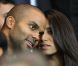 Tony Parker et sa belle compagne Axelle lors du match de Ligue des champions entre le PSG et le Dynamo Kiev (4-1) le 18 septembre 2012 au Parc des Princes à Paris