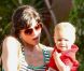 La comédienne Selma Blair et son fils, Arthur, à Los Angeles - septembre 2012.