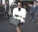 Lady Gaga quitte le magasin Sephora des Champs-Elysées où elle vient de pique-niquer avec ses fans, le 23 septembre 2012.
