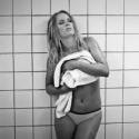 Caroline Wozniacki : Un spot sensuel au vestiaire pour sa lingerie This is me
