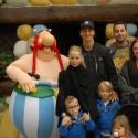 Zlatan Ibrahimovic et ses adorables bambins : En famille au Parc Astérix