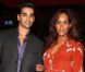 Amel Bent et son danseur Christophe Licata lors du 27e Gala de l'aide à l'enfant refugié à Paris le 24 Septembre 2012