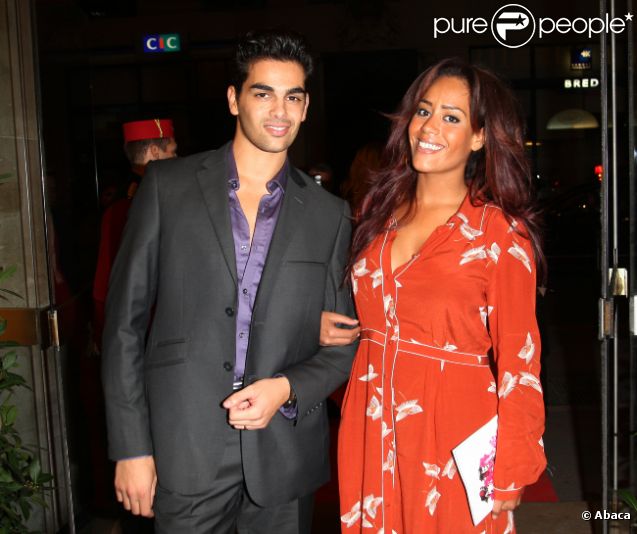 Amel Bent et son danseur Christophe lors du 27e Gala de l'aide à l'enfant refugié à Paris le 24 Septembre 2012