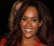 La chanteuse Amel Bent lors du 27e Gala de l'aide à l'enfant refugié à Paris le 24 Septembre 2012