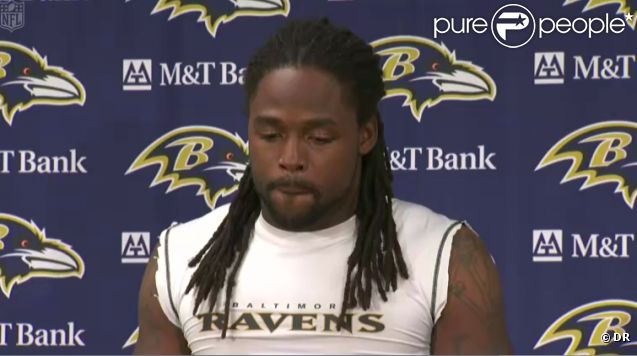Torrey Smith, héros de la victoire (31-30) des Ravens de Baltimore dimanche 23 septembre contre les New England Patriots, est revenu lors de la conférence de presse d'après-match sur la mort tragique de son frère Tevin, 19 ans, quelques heures avant.