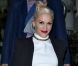 La ravissante Gwen Stefani surprise dès sa sortie de l'hôtel, s'apprête à dîner avec sa belle-fille Daisy Lowe. Londres, le 28 septembre 2012.