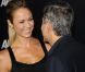 Stacy Keibler et George Clooney à la première du film  Argo  de Ben Affleck, le 4 octobre 2012.